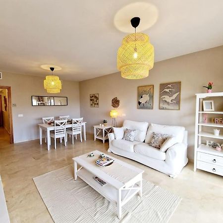 Royal Golf View: 2Br, Pools & Ac Apartment Sitio de Calahonda Exterior photo